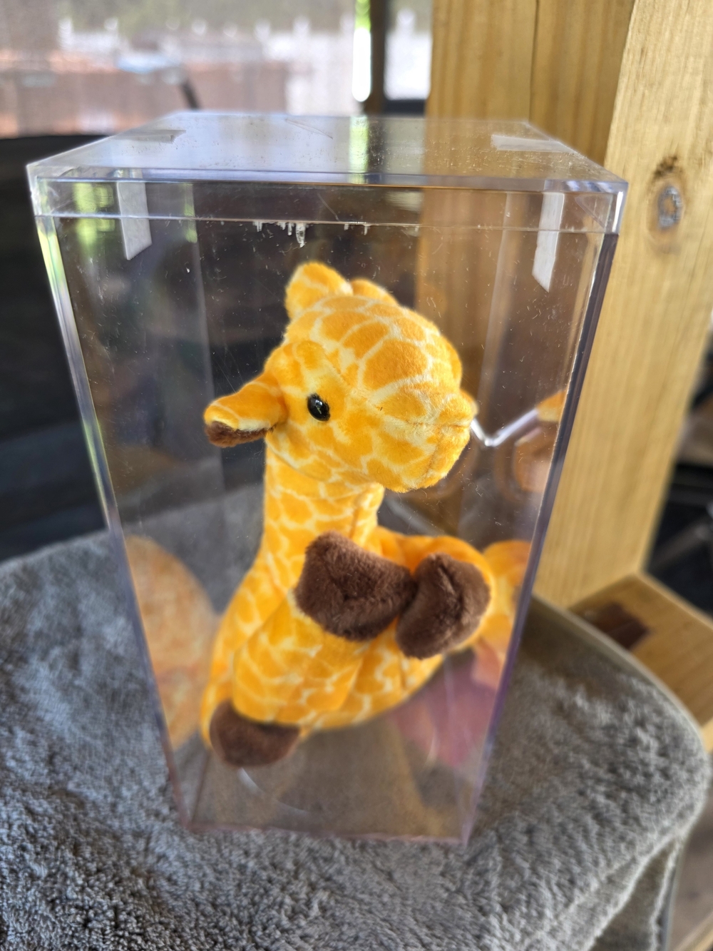 TY Beanie Baby Plush Giraffe Figurine - Orange Plush Home Accent